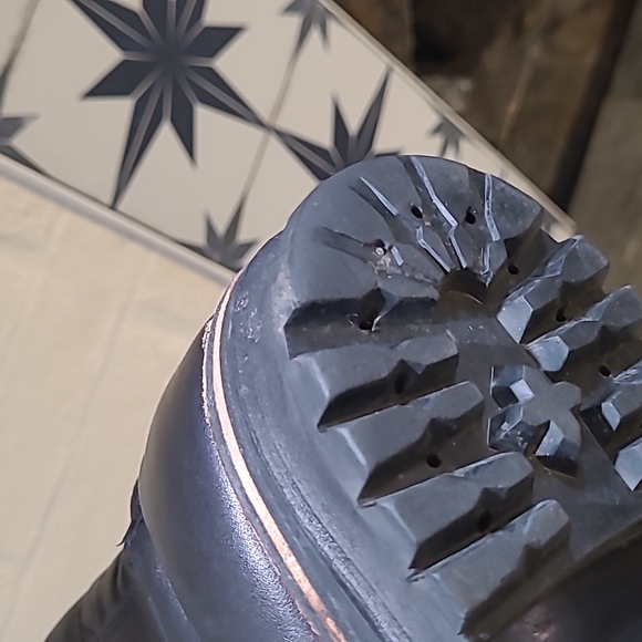 Vintage CHIPPEWA The Hanover Men's size 9.5 M 10" tall work boots - Picture 9 of 12